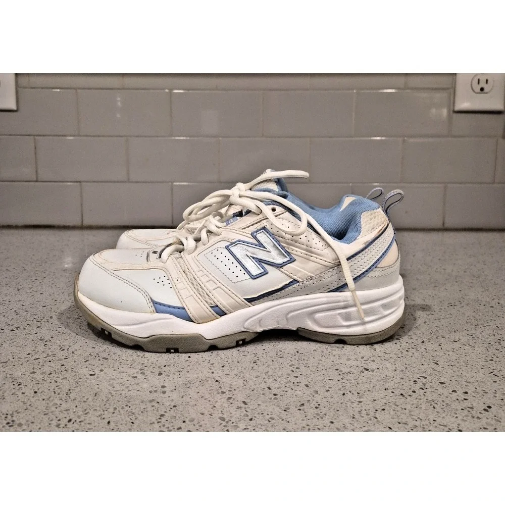 New Balance Women's Leather White & Blue Cross Training Shoes 409 WX409WL Size 8 - Picture 4 of 10
